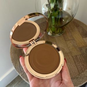 Charlotte Tillbury beautiful sun- kissed glow cream bronzer in Medium
